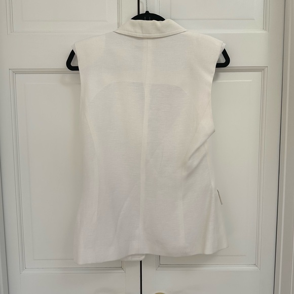 White Linen Vest with Shoulder Pads - Picture 4 of 9